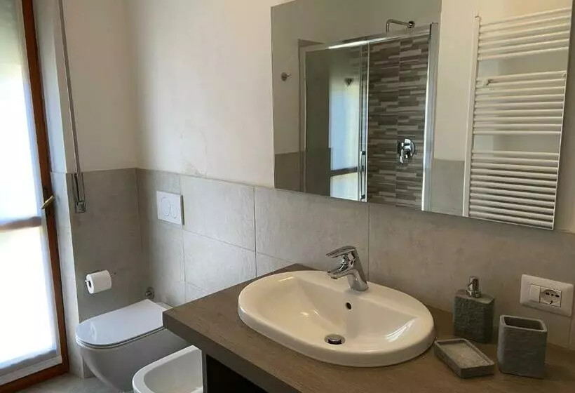 Aamiaismajoitus (B&B) Botép Ai Tigli