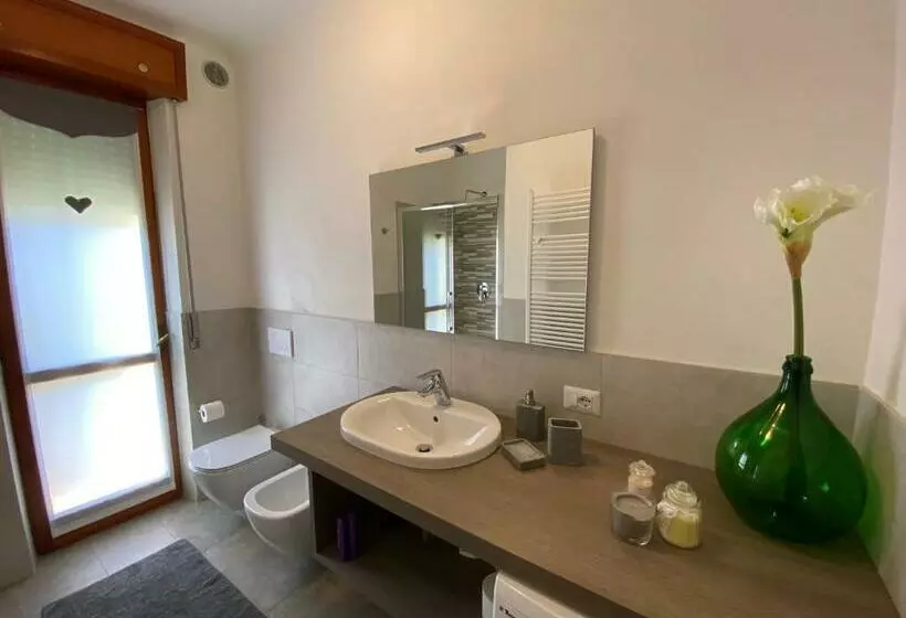 Aamiaismajoitus (B&B) Botép Ai Tigli