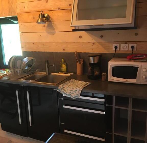 مبيت وإفطار Domaine De La Clef Des Champs