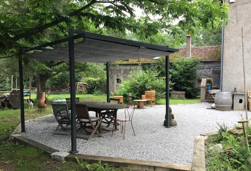 مبيت وإفطار Domaine De La Clef Des Champs