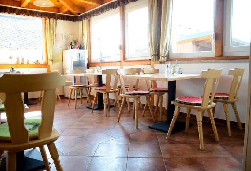 住宿加早餐  Gästehaus Christa