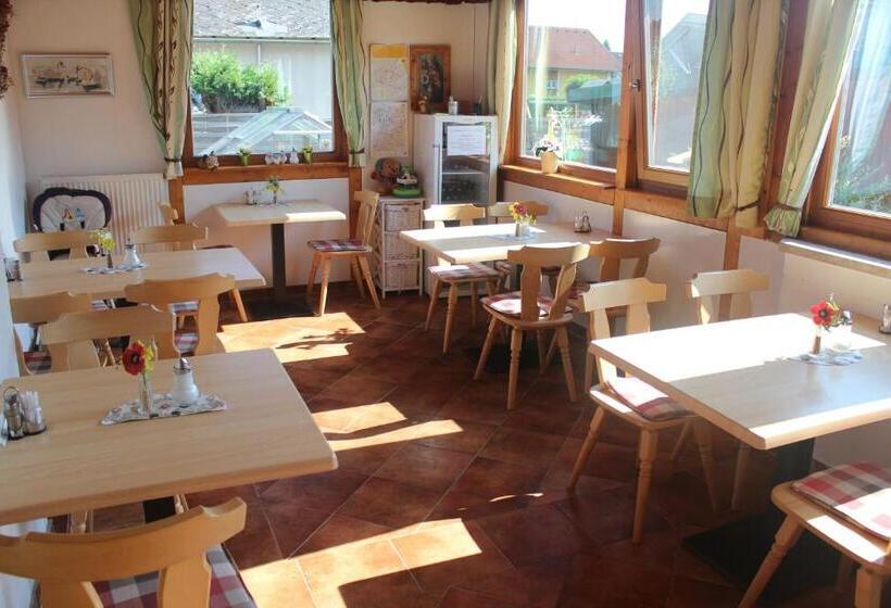 住宿加早餐  Gästehaus Christa