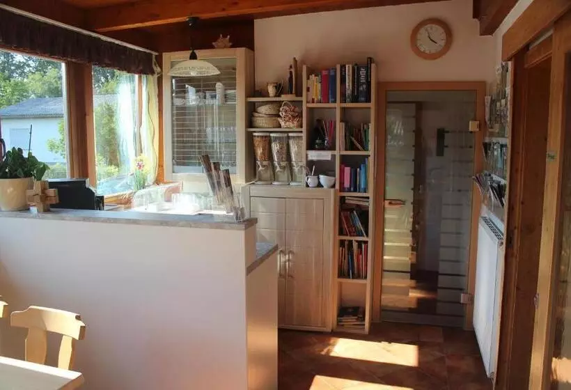 Aamiaismajoitus (B&B) Gästehaus Christa