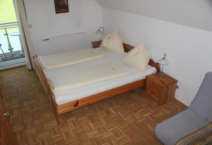 住宿加早餐  Gästehaus Christa