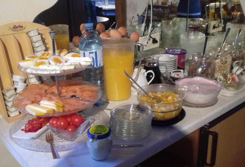 Bed and Breakfast Landhaus Brigitte