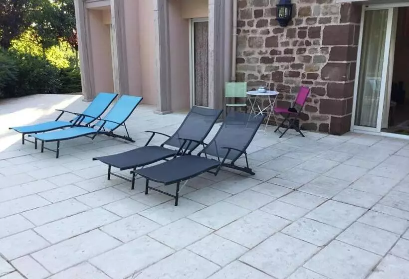 ベッドアンドブレックファースト Le Clos De Rose