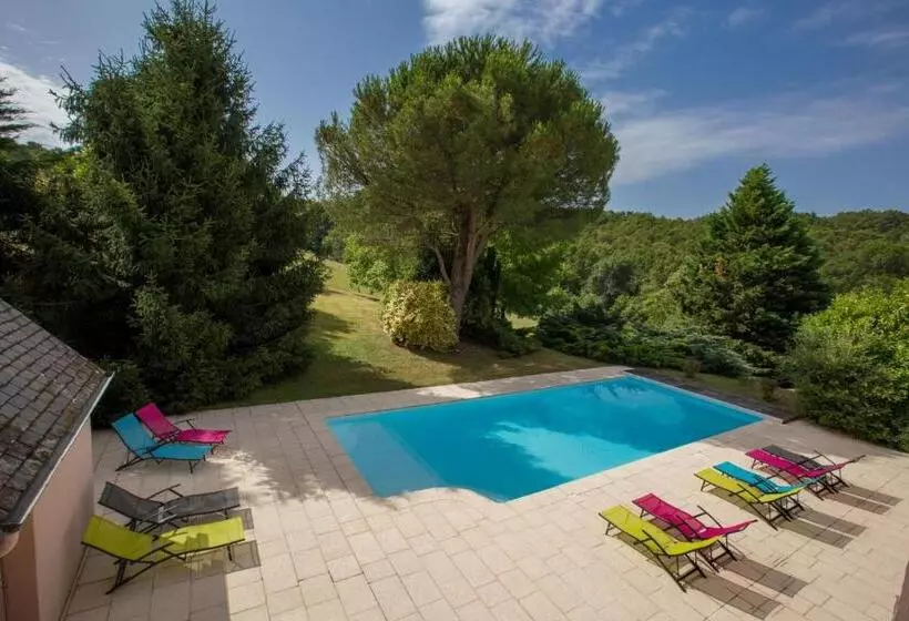 ベッドアンドブレックファースト Le Clos De Rose