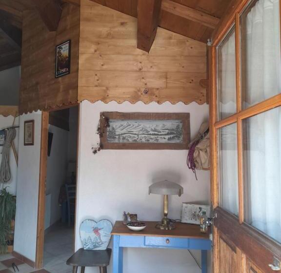 تختخواب و صبحانه Stella Alpina