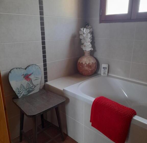 تختخواب و صبحانه Stella Alpina