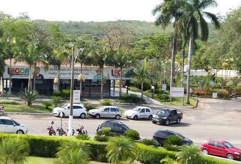 Frente Ao Parque Da Lagoa Quente Entrada Não Inclusa Aptos Particulares Com Varanda