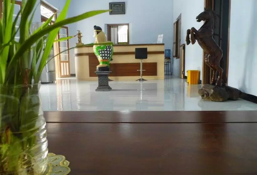Hotel Ilhami Blitar