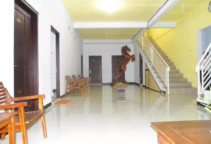 Hotel Ilhami Blitar