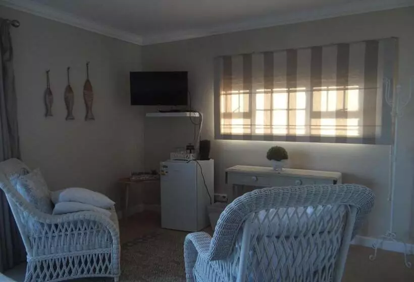 ペンション Beach House On 18p Repens