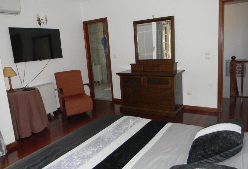 پانسیون Casa Estrada Da Guia