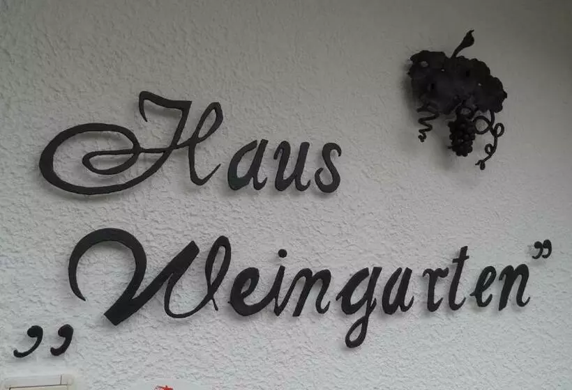 ペンション Haus Weingarten Appartements Zimmer