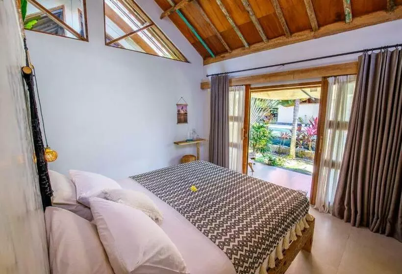 ペンション Seaside Tribe   Boutique Surf Stay & Retreat