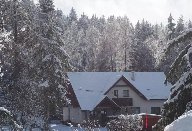Majatalo Ubytovanie&reštaurácia Bodliak
