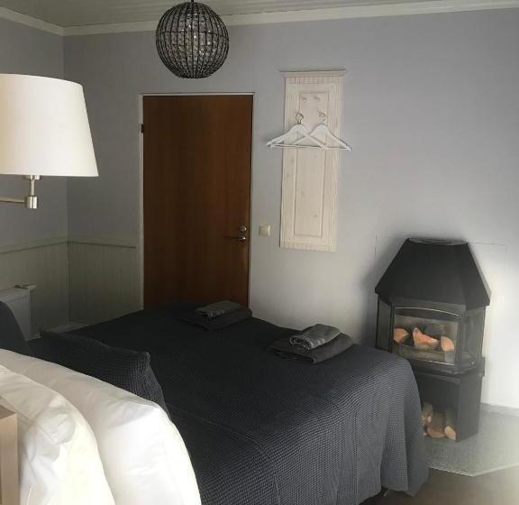 پانسیون Villa Kertelhof Guesthouse