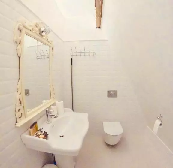 پانسیون Villa Kertelhof Guesthouse