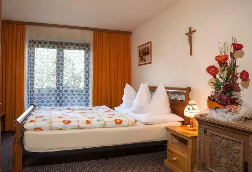 Retkeilymaja Gasthof Jägerklause