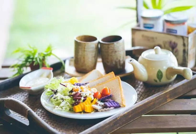 Retkeilymaja Wang Jai Kwang Space Inn