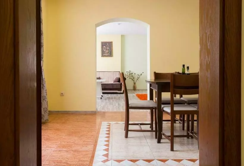 Apartments Nasini