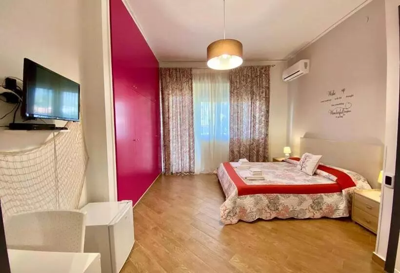 تختخواب و صبحانه Castello Di Sabbia