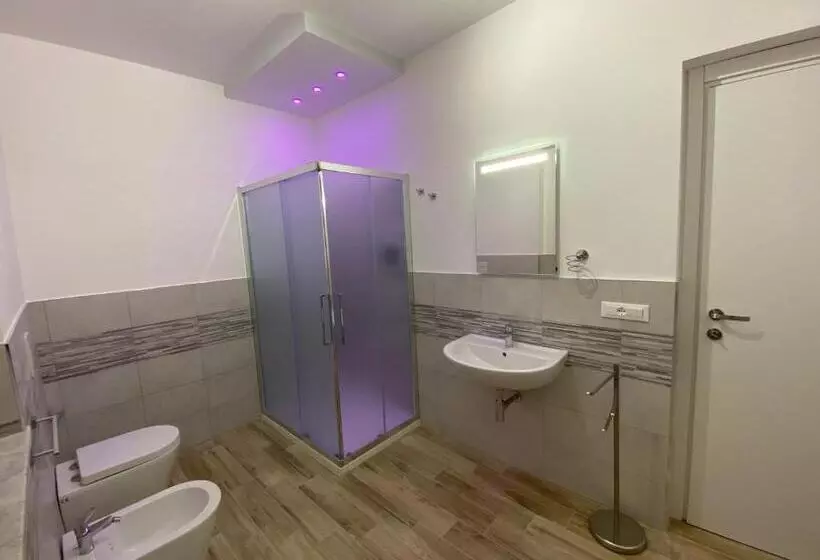 تختخواب و صبحانه Castello Di Sabbia