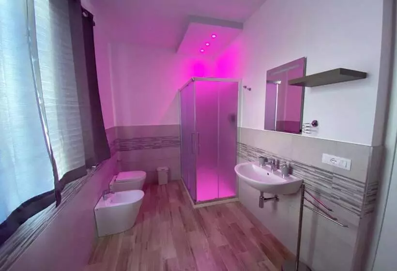 تختخواب و صبحانه Castello Di Sabbia