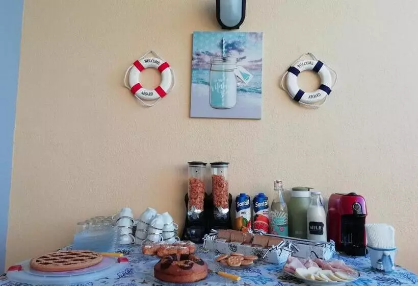 تختخواب و صبحانه Castello Di Sabbia