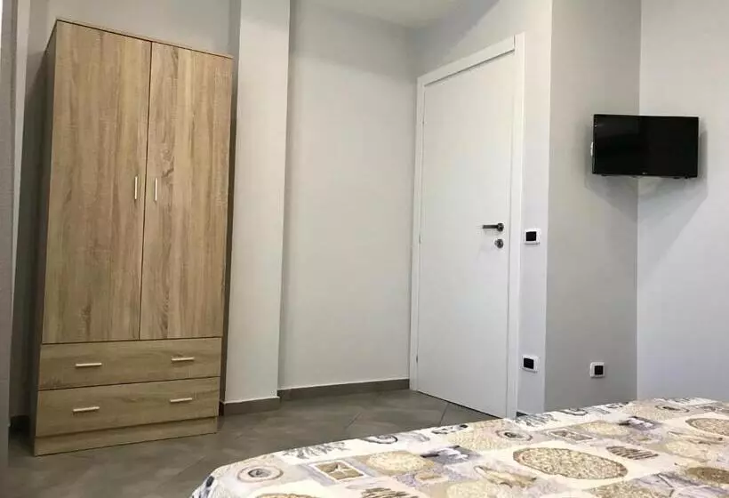 تختخواب و صبحانه Castello Di Sabbia