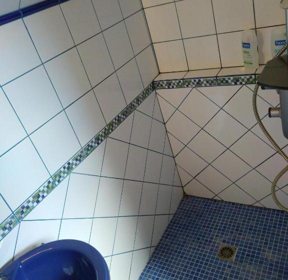 تختخواب و صبحانه Chambres D Hôtes Du Port Aux Cerises