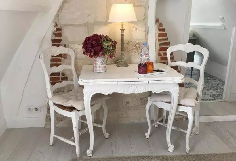 Aamiaismajoitus (B&B) La Romance Et La Romanesque