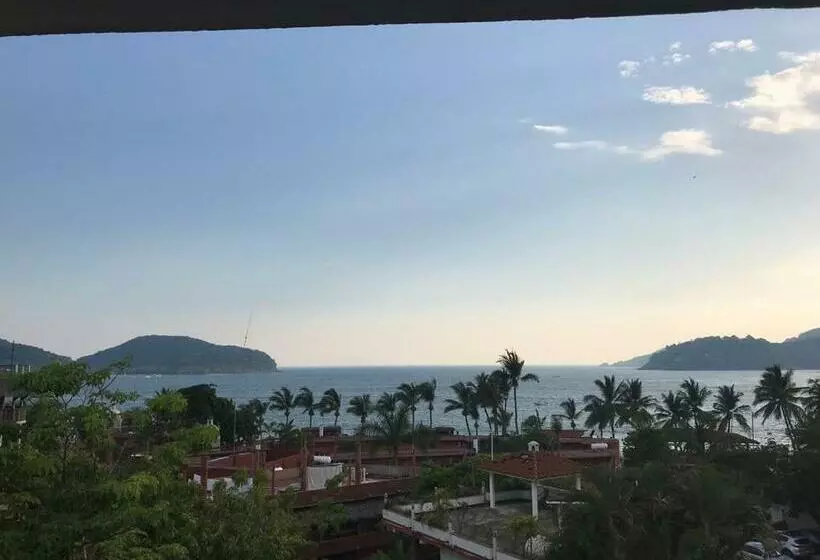Hotelli Villas Ema