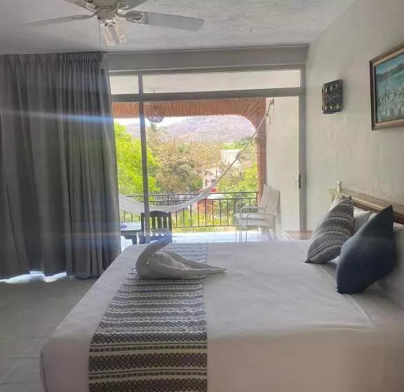 Hotelli Villas Ema