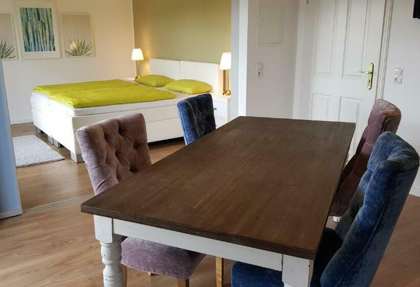 膳宿费 Bergische Idylle