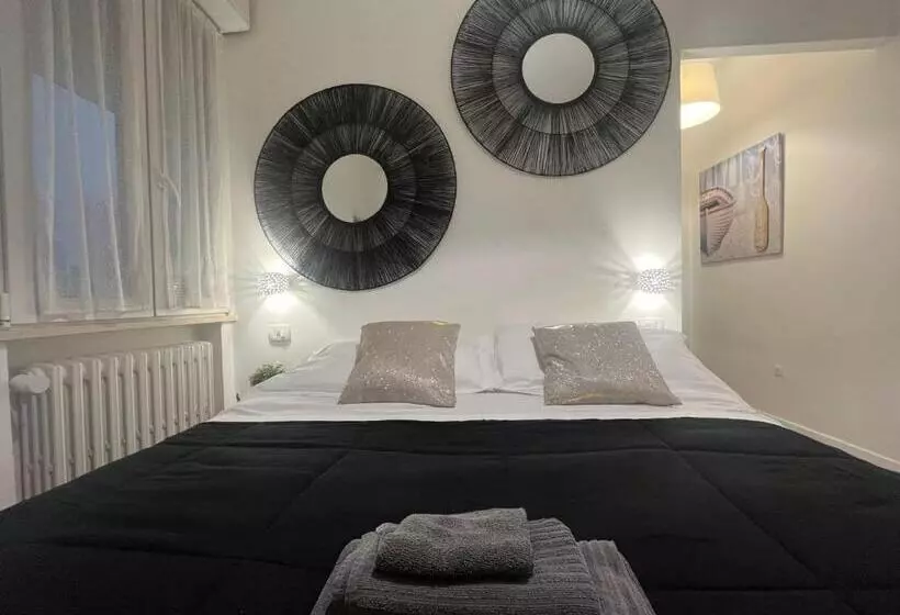 Majatalo Camere E Attico Al Mare