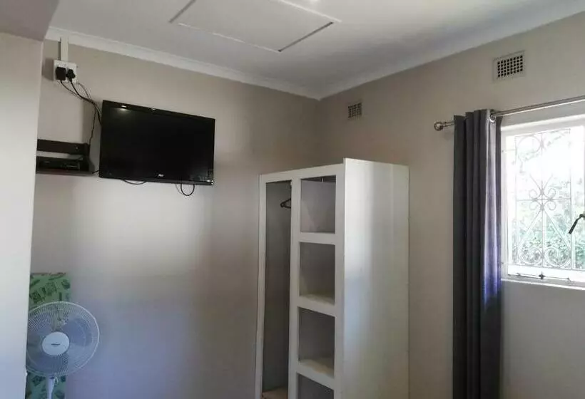 Aamiaismajoitus (B&B) Abendruhe Guest House