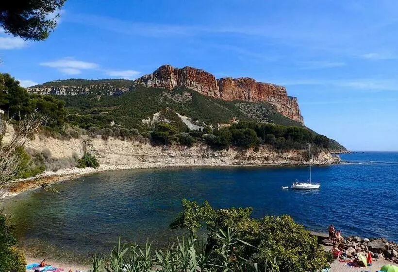 Aamiaismajoitus (B&B) Chez Mamouska