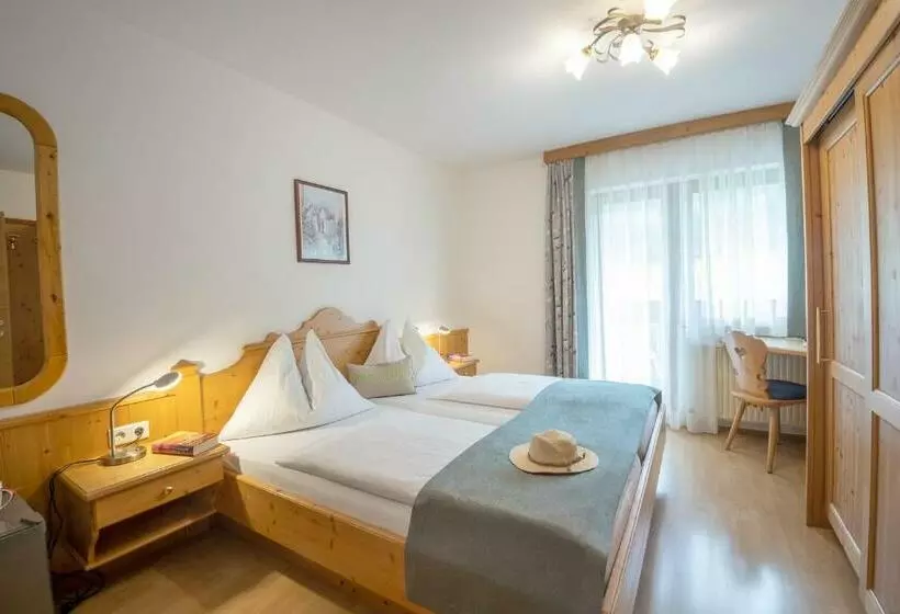 تختخواب و صبحانه Ferienhaus Helmuth Oberreiter