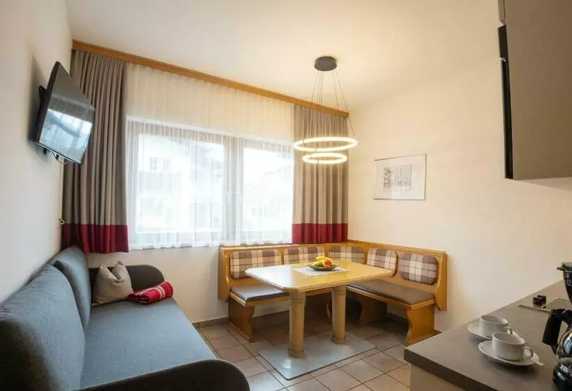 تختخواب و صبحانه Ferienhaus Helmuth Oberreiter