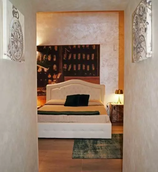 Aamiaismajoitus (B&B) La Torre Del Tempo