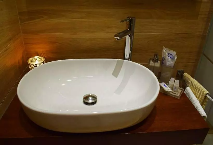 Aamiaismajoitus (B&B) La Torre Del Tempo