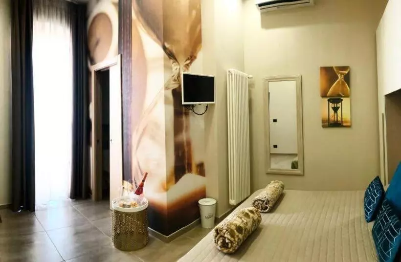 Aamiaismajoitus (B&B) La Torre Del Tempo