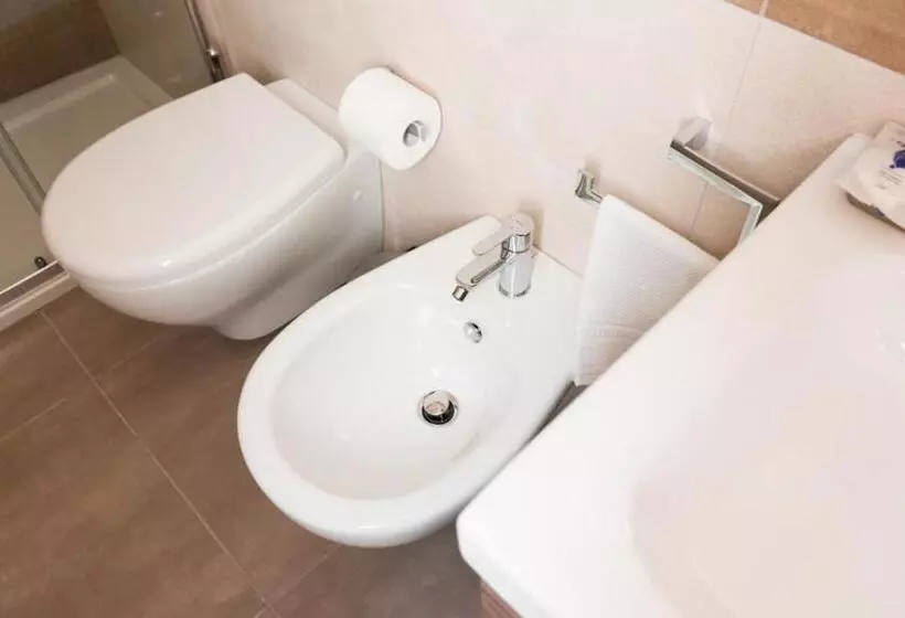 Aamiaismajoitus (B&B) La Torre Del Tempo