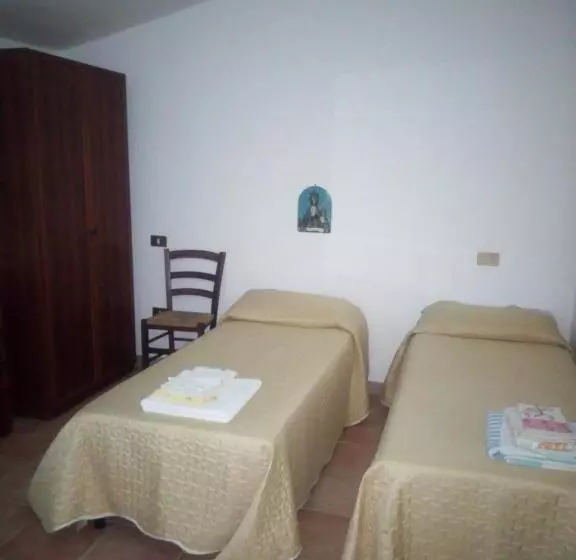 هتل Agriturismo Il Cappellano