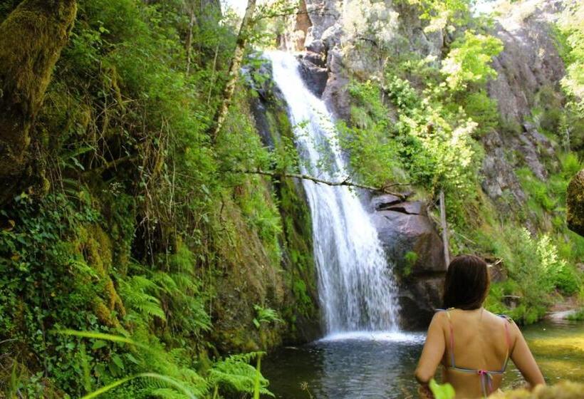 Отель Casa Dos Côtos