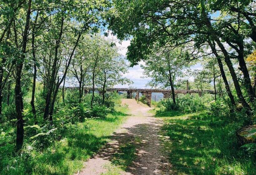 Отель Casa Dos Côtos