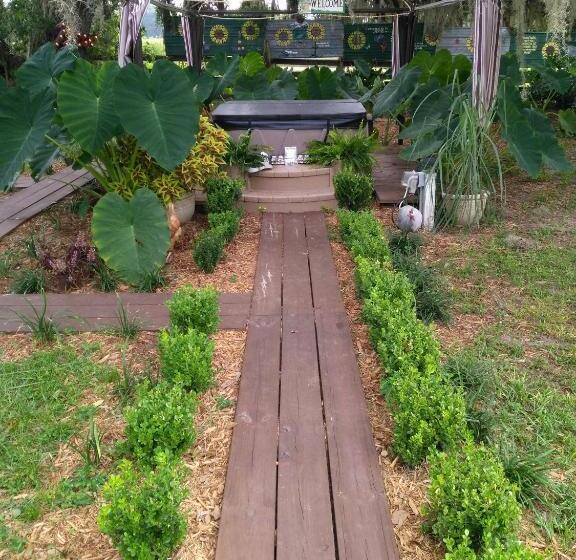 فندق Kokomo Farms