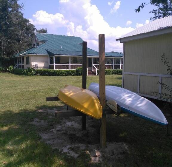 فندق Kokomo Farms